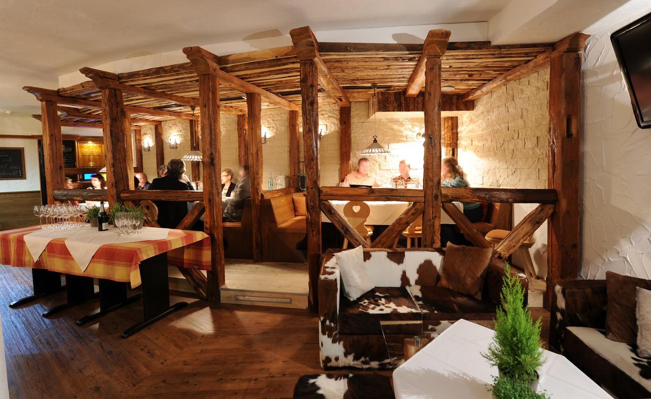 Landhotel Gasthof Krone Kupferzell ภายนอก รูปภาพ