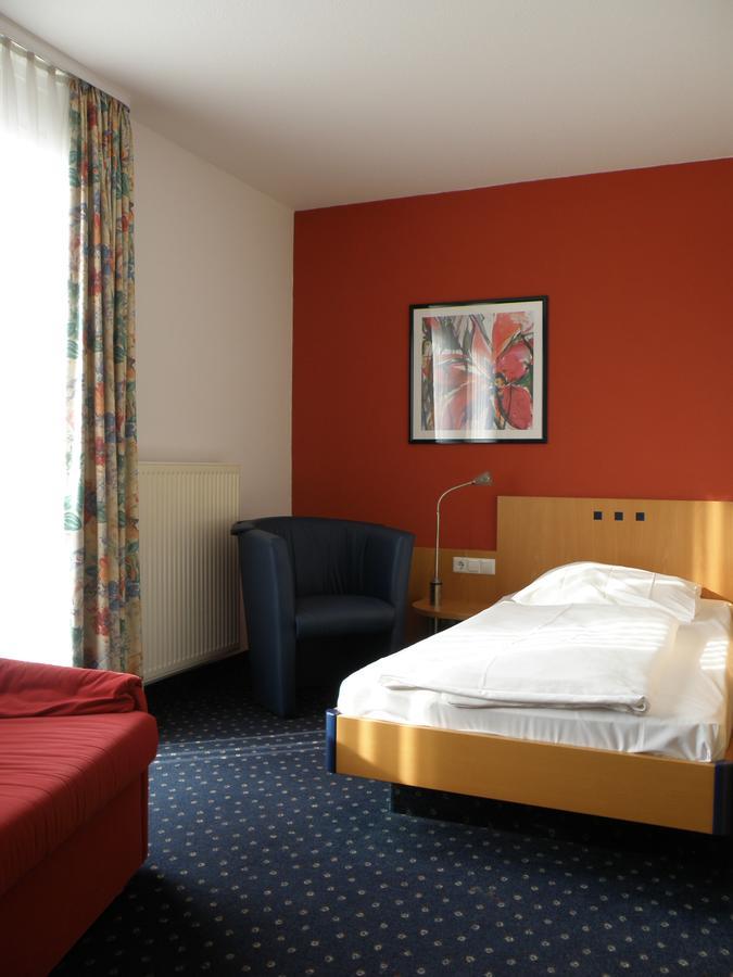 Landhotel Gasthof Krone Kupferzell ภายนอก รูปภาพ